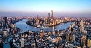 以新发展理念引领中国经济高质量发展